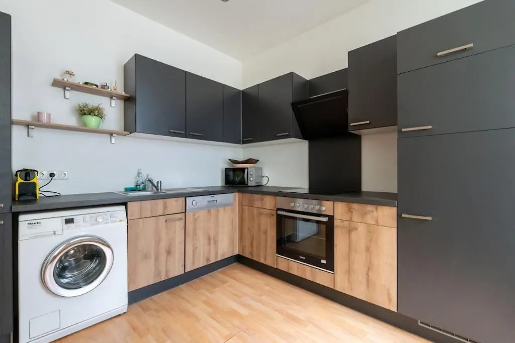 Spacious Belvedere Apartment Vienna 0*,